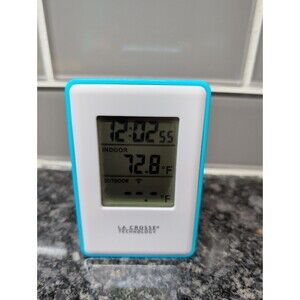 308-1910 La Crosse Technology Indoor Temperature & Humidity Station - Unit Only